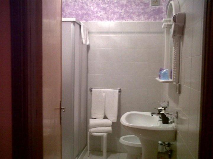 Chalet Monte Nebius فيناديو الغرفة الصورة